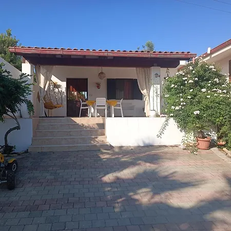 Tatil Evi Mery House Taviano (Lecce)